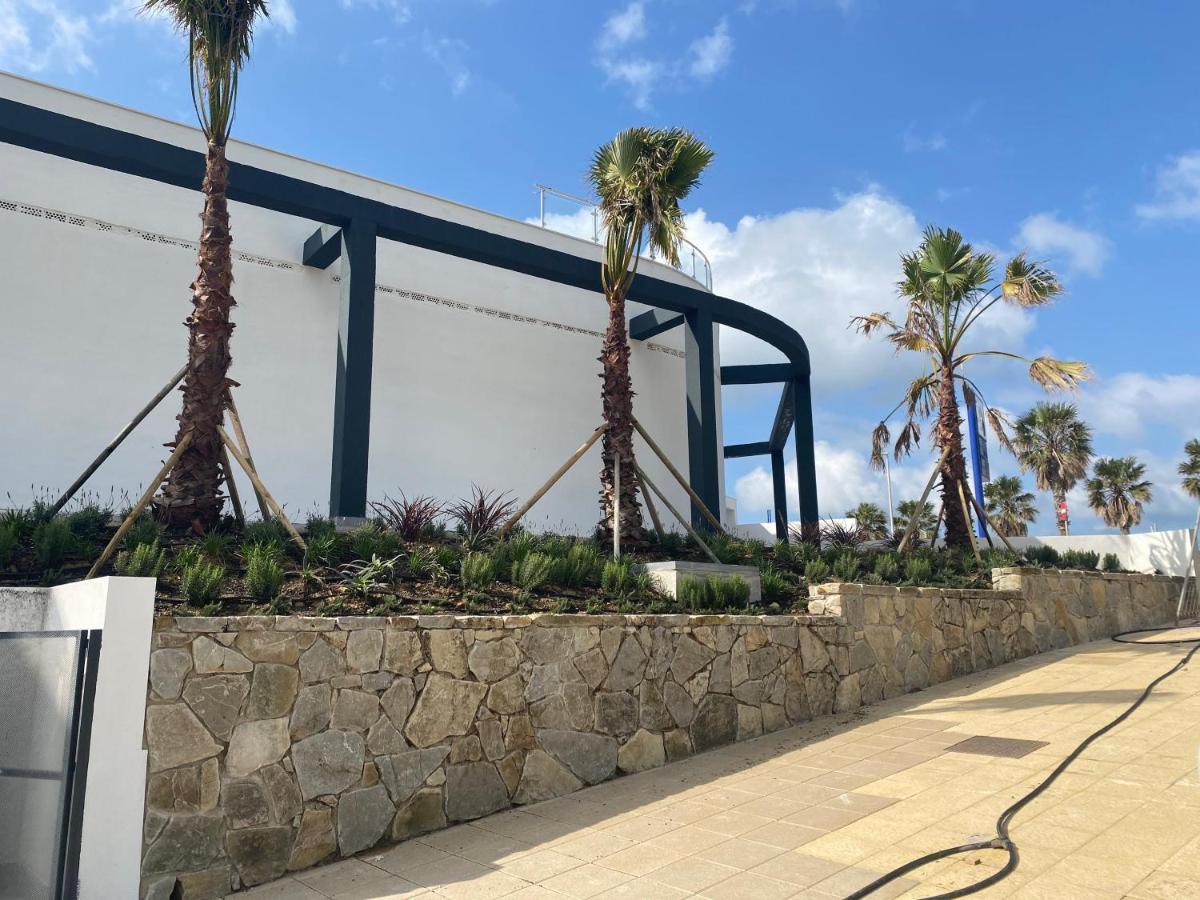 Jardin, Piscina Y Fibra Optica - Simplytarifa Apartment Exterior photo