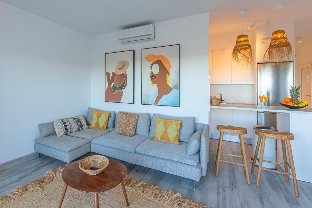 Jardin, Piscina Y Fibra Optica - Simplytarifa Apartment Exterior photo