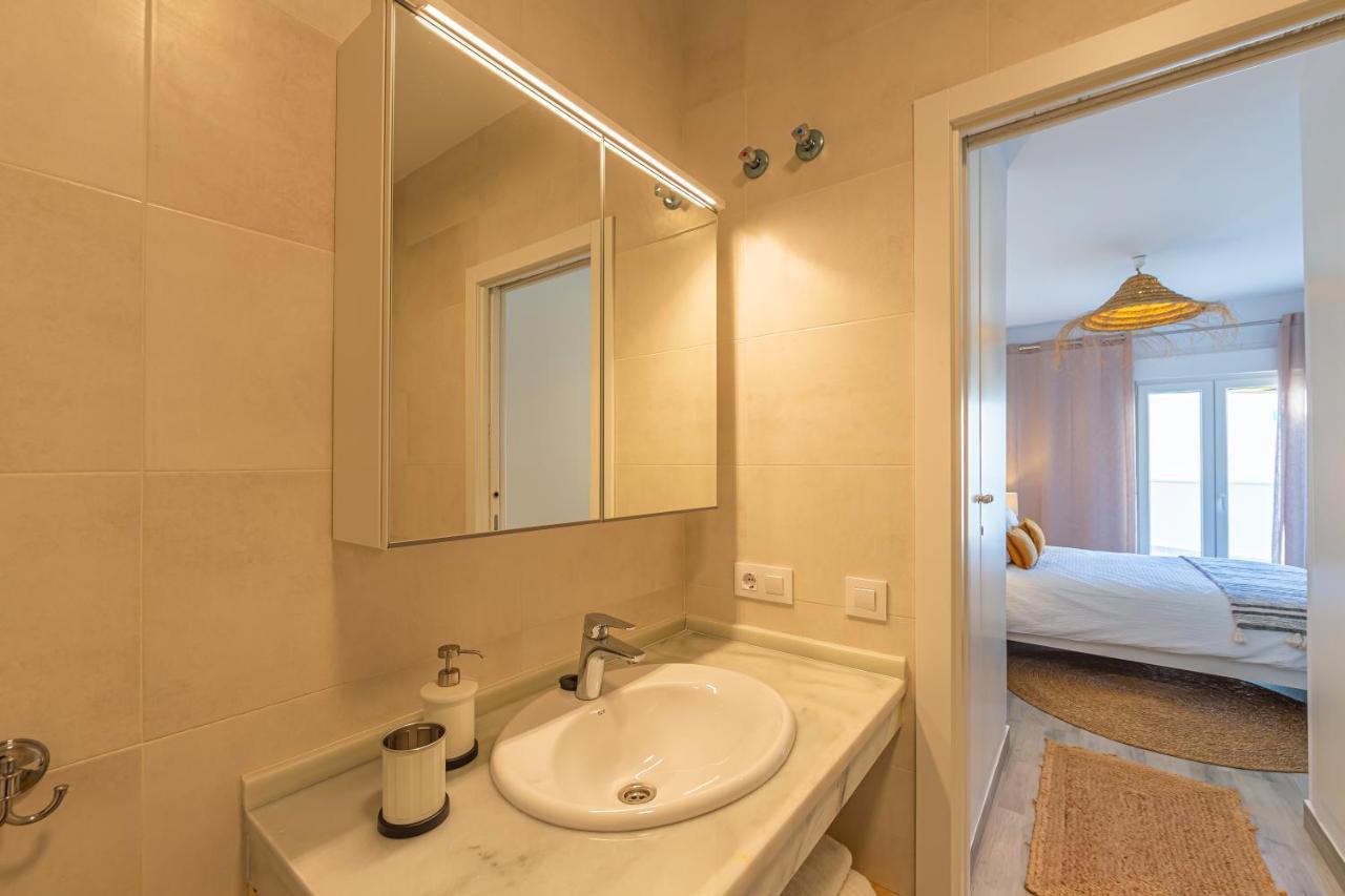 Jardin, Piscina Y Fibra Optica - Simplytarifa Apartment Exterior photo